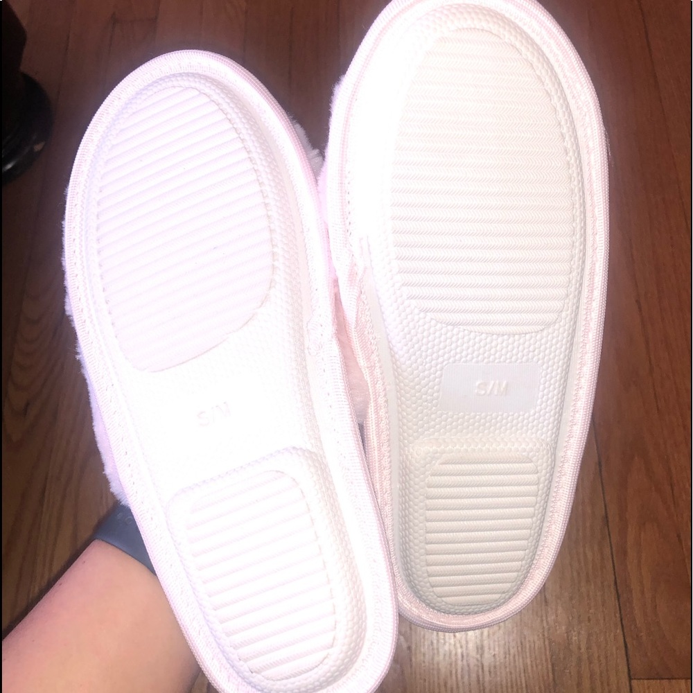NWOT Splendid Slippers - Picture 2 of 3
